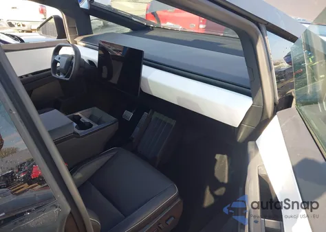 2024 Tesla Cybertruck All-Wheel Drive z USA, uszkodzony, nr VIN 7G2CEHED1RA042369